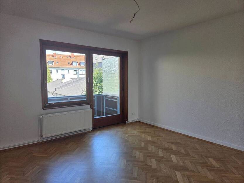 Sanierte schicke 2-Zimmer-Wohnung mit Balkon in Hannover-Vahrenwald!