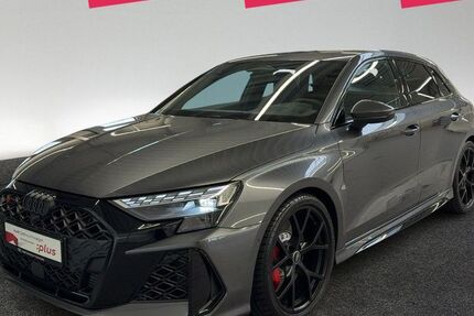 Audi RS3 9.999 km 71.990 &euro; Hannover 30179
