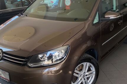 VW Touran 122.800 km 10.900 € Laatzen 30880