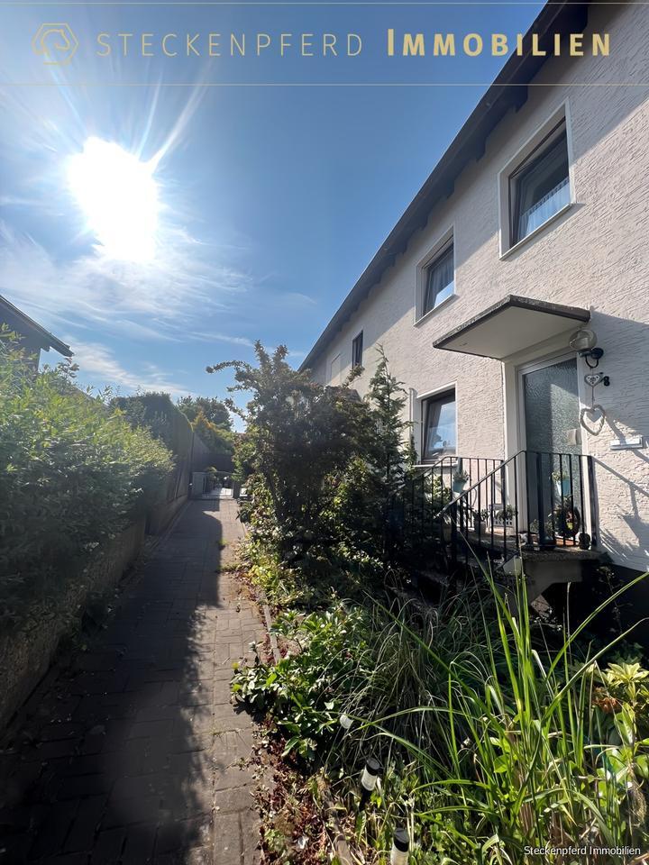Schöner Wohnen im eigenen Haus mit Garten und Stellplatz!