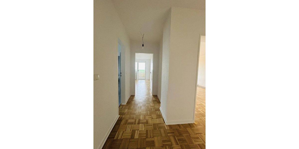 Etagenwohnung Pattensen - 3 Zimmer, 79 m&sup2;, 995&euro; | Angebot:26791181