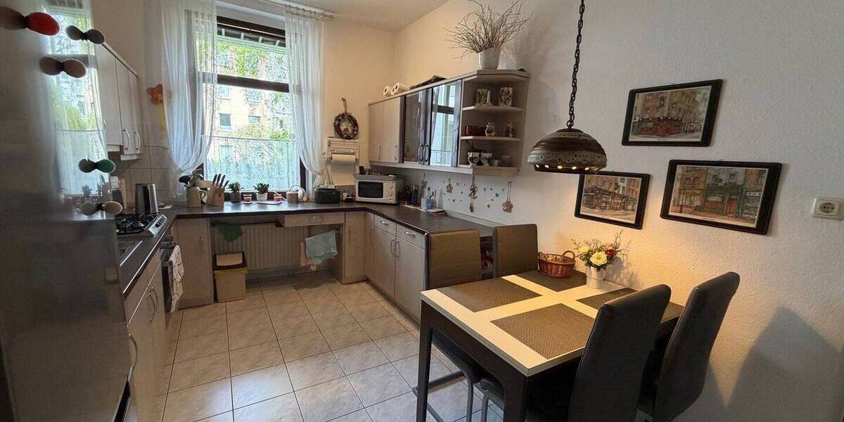 Etagenwohnung Hannover List - 3 Zimmer, 81 m&sup2;, 285.000&euro; | Angebot:26472104