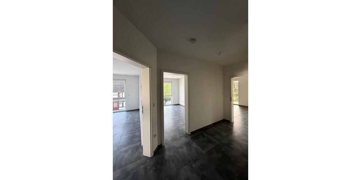 Etagenwohnung Sehnde - 3.5 Zimmer, 110 m&sup2;, 1.190&euro; | Angebot:26269919