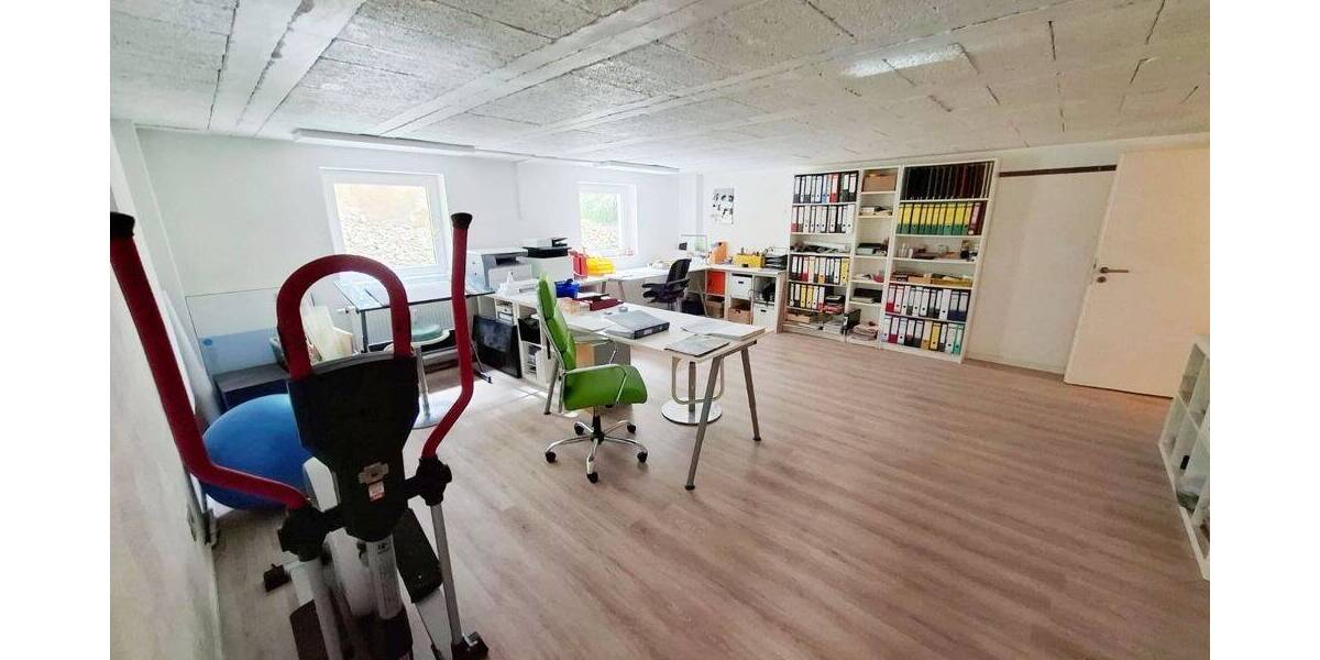 Mehrfamilienhaus, Wohnhaus Hannover / Seelhorst Seelhorst - 8 Zimmer, 297 m&sup2;, 859.000&euro; | Angebot:26879241