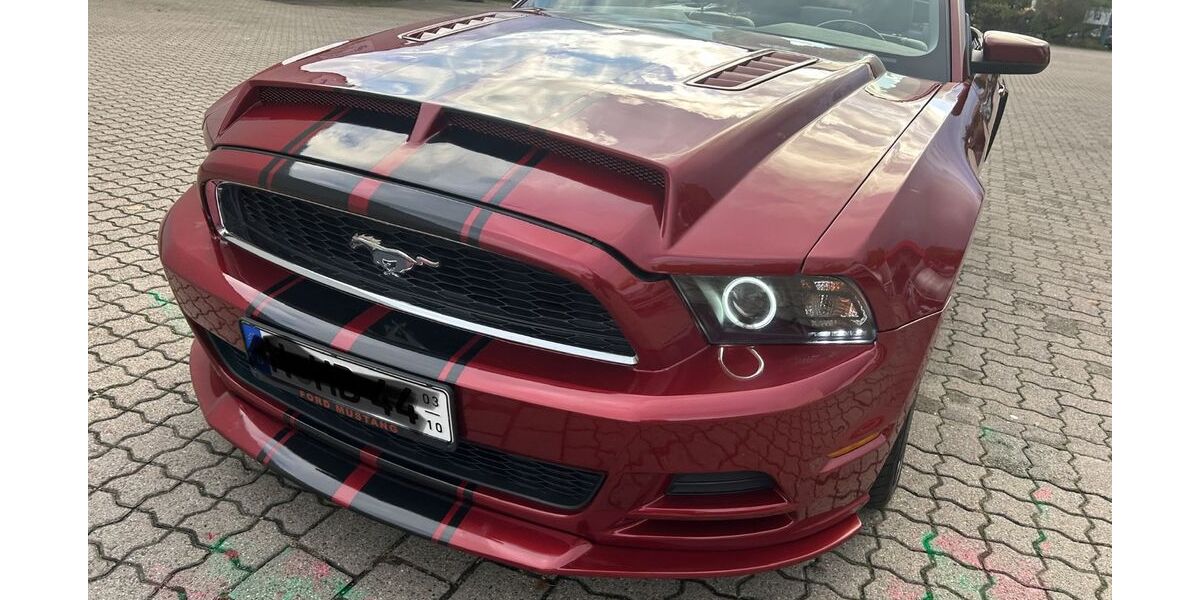 Ford Mustang 53.200 km 18.900 &euro; Hannover 30519