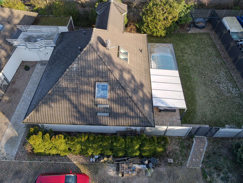 Haus zum Kaufen in Langenhagen 799.000 € 200 m²