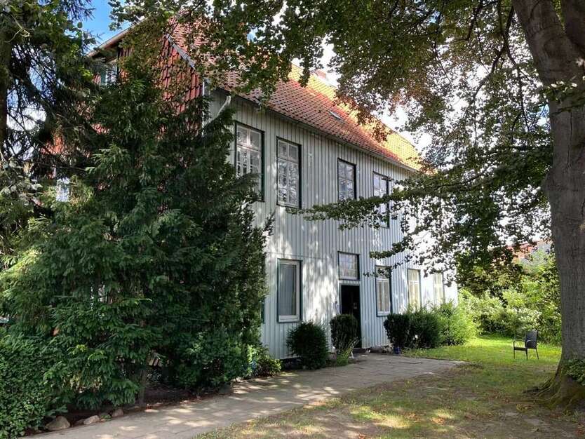 Haus zum Kaufen in Dedensen 269.000 € 288 m²