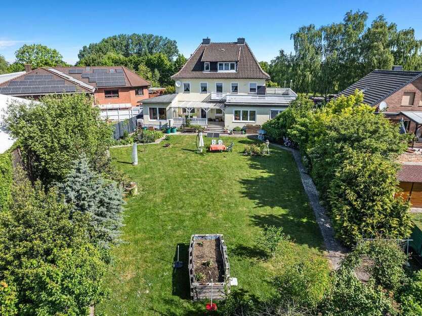 Haus zum Kaufen in Giesen 349.000 € 332 m²