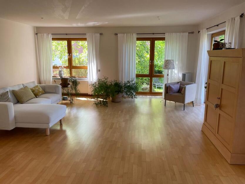 Helle, geräumige 4-Zimmer-DHH mit gehobener Innenausstattung zimmer