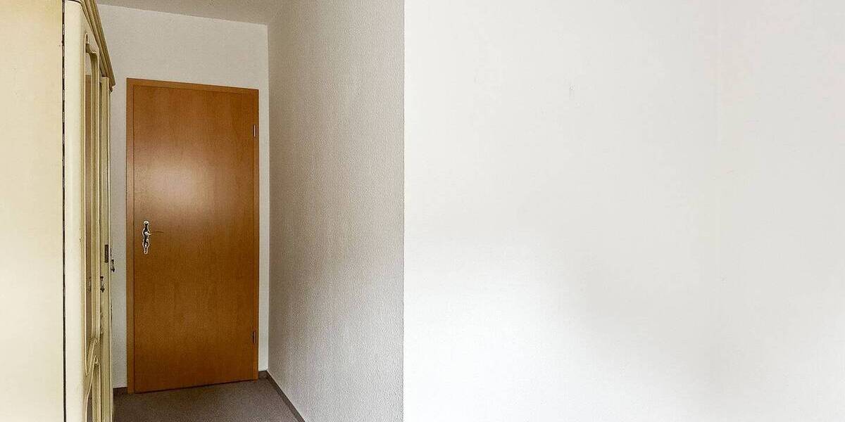 Etagenwohnung Hannover Groß Buchholz - 4 Zimmer, 145 m&sup2;, 1.500&euro; | Angebot:26902975