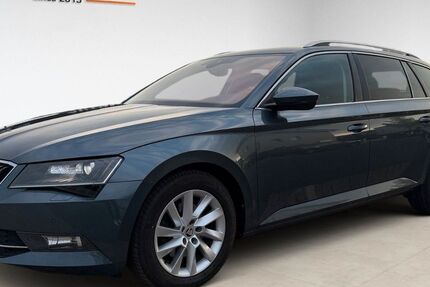 Skoda Superb 169.000 km 15.999 € Hannover 30179