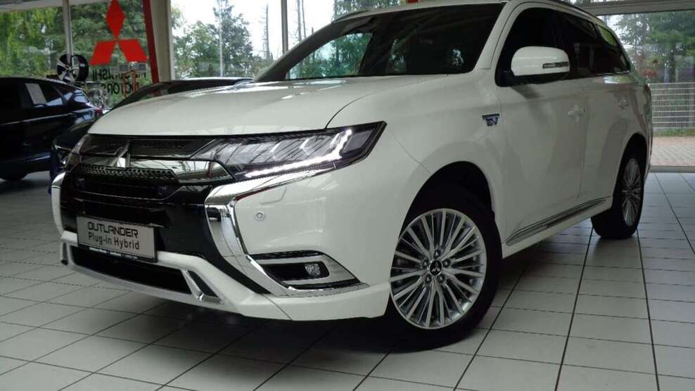 Mitsubishi Outlander 19.154 km 24.500 € Lindhorst 31698