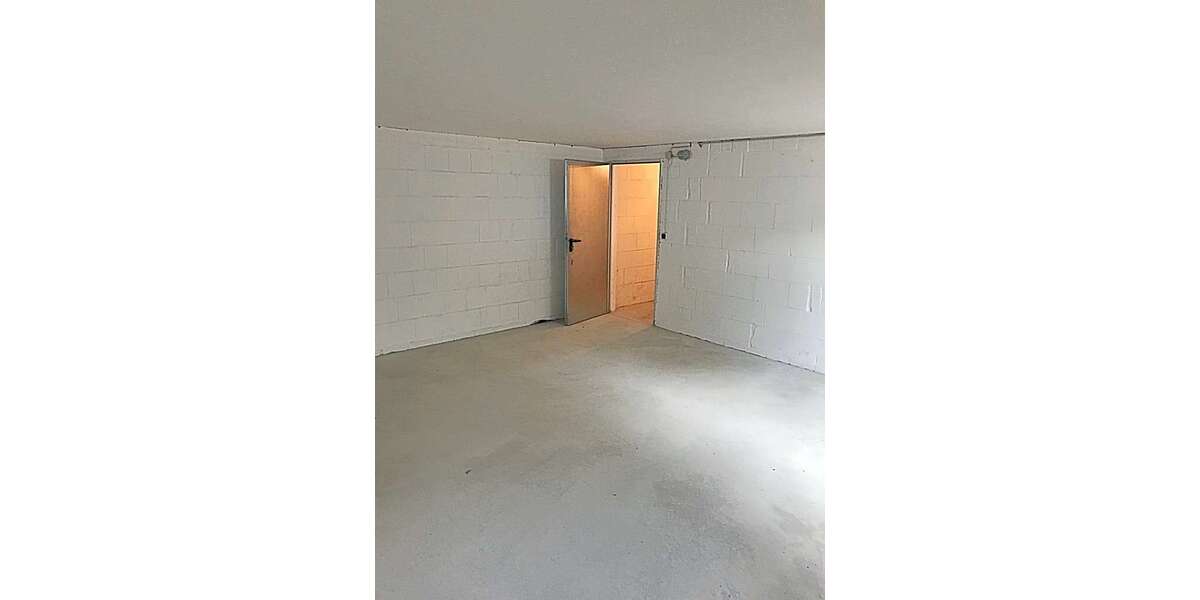 Garagen / Stellplätze Seelze - 80&euro; | Angebot:25567679