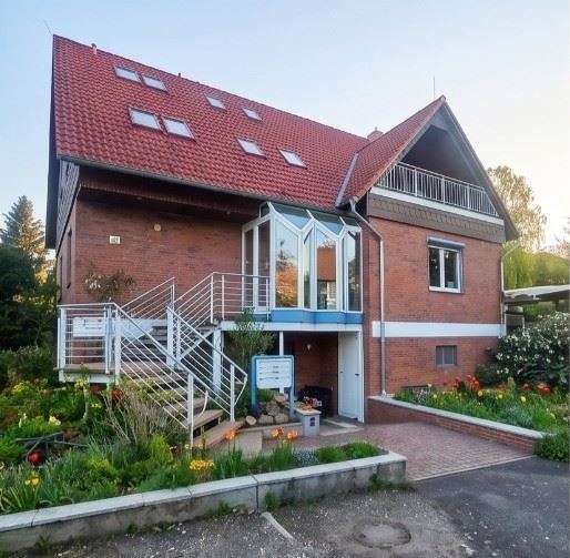 Einfamilienhaus Barsinghausen - 10 Zimmer, 248 m&sup2;, 599.000&euro; | Angebot:27351988