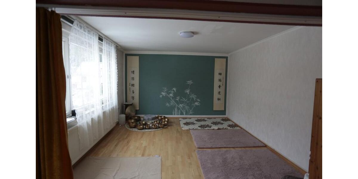 Etagenwohnung Hildesheim Himmelsthür - 4 Zimmer, 100 m&sup2;, 1.200&euro; | Angebot:25085218