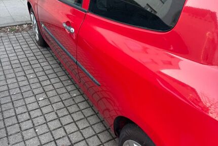 Renault Clio 95.000 km 2.599 &euro; Wunstorf 31515