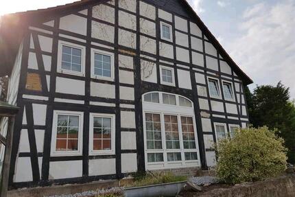 Großzügiges Fachwerkhaus mit Entwicklungspotenzial