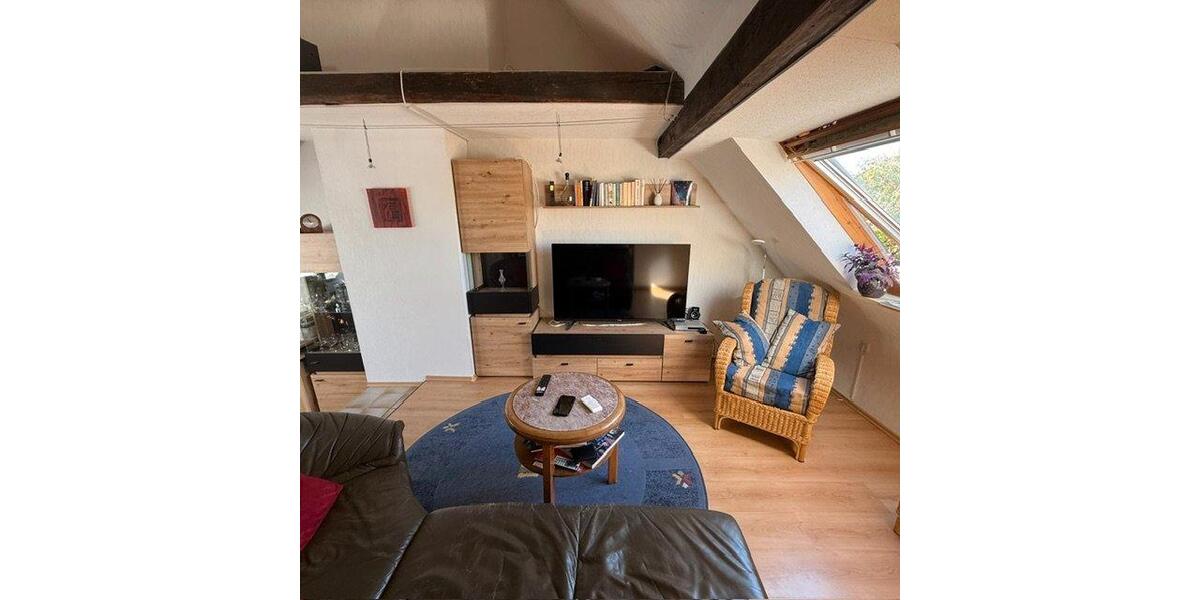 Dachgeschoßwohnung Langenhagen - 2.5 Zimmer, 60 m&sup2;, 850&euro; | Angebot:26534844