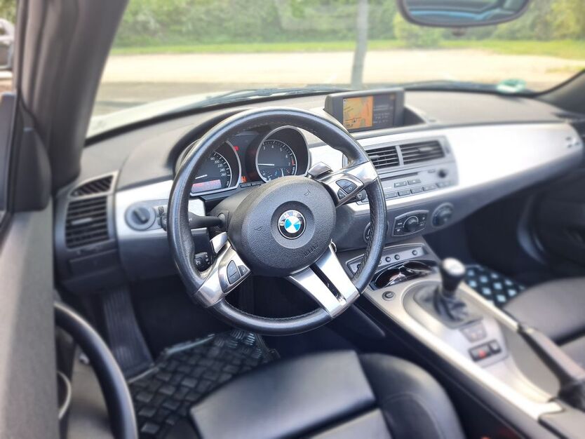 BMW Z4 104.437 km 15.995 € Hannover 30161