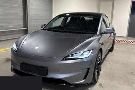 Tesla Model 3 18.944 km 53.900 &euro; Hannover 30519