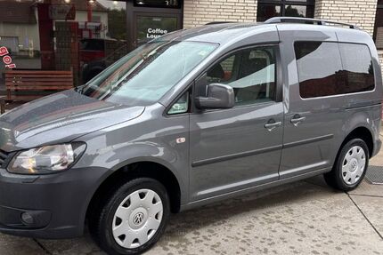 VW Caddy 367.000 km 5.999 &euro; Lehrte 31275