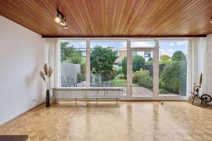 Haus zum Kaufen in Hannover 389.000 € 120 m² 5 zimmer