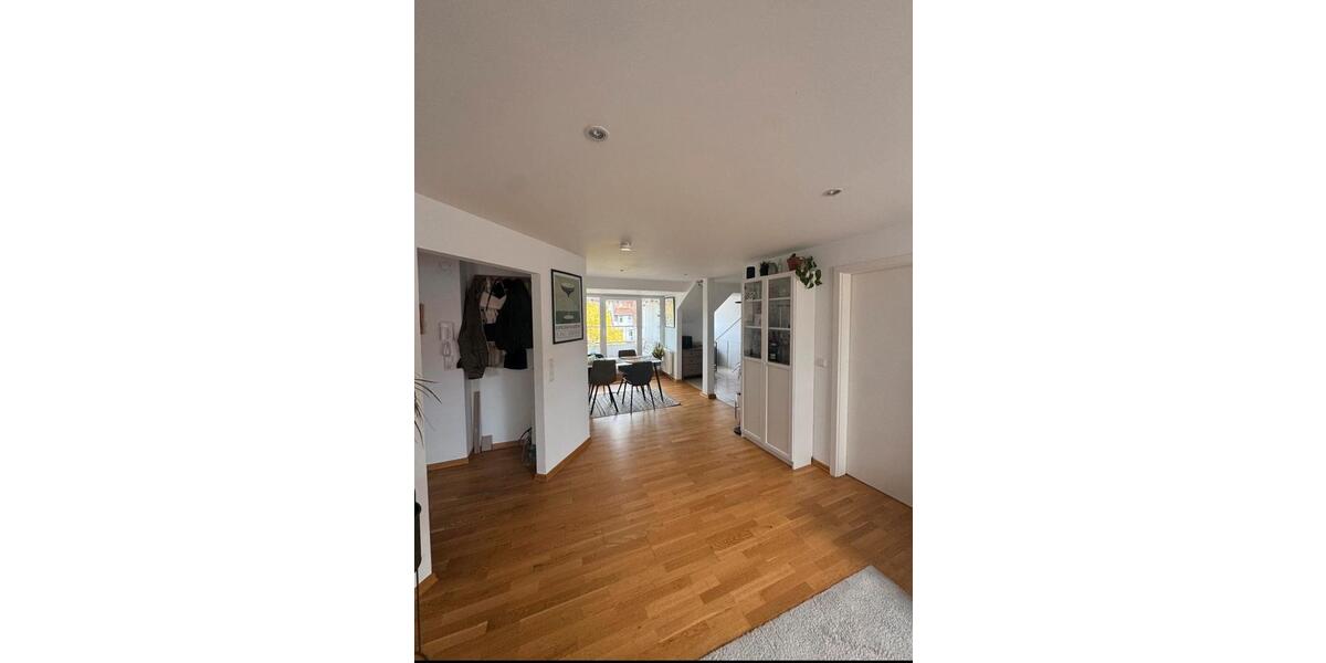 Dachgeschoßwohnung Hannover Bult - 3 Zimmer, 78 m&sup2;, 1.095&euro; | Angebot:26691619