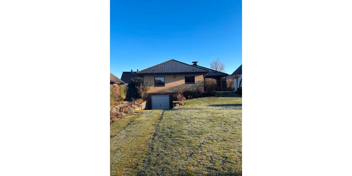 Einfamilienhaus Wennigsen (Deister) - 3.5 Zimmer, 135 m&sup2;, 1.400&euro; | Angebot:25302613