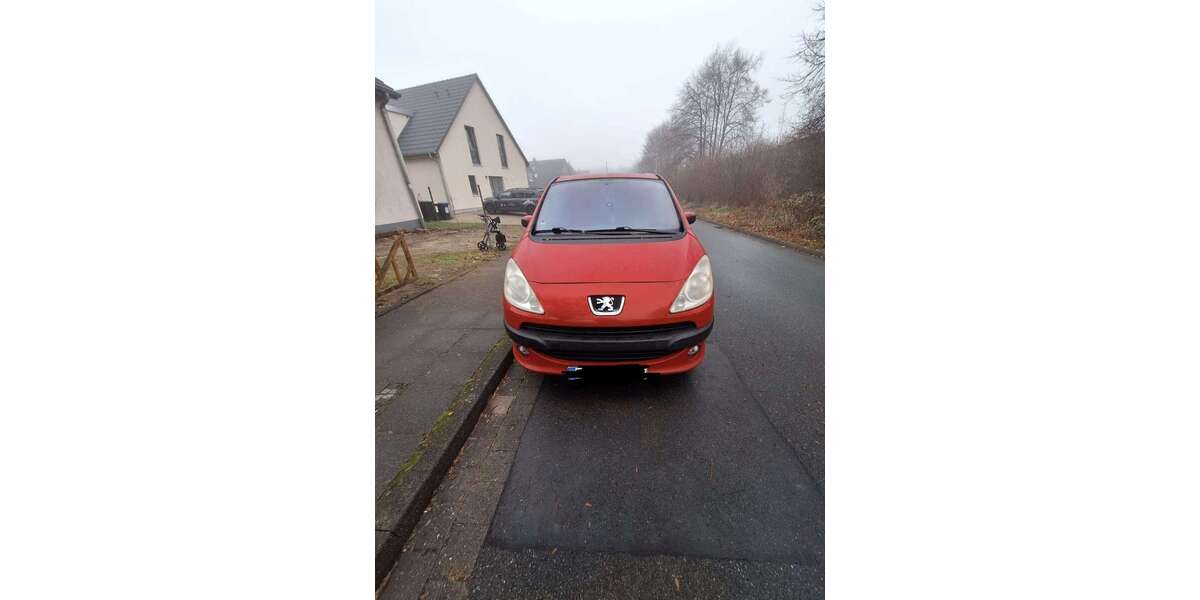 Peugeot 1007 160.482 km 1.500 &euro; Hannover 30519
