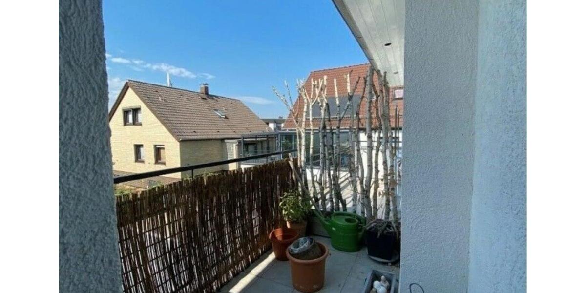 Etagenwohnung Hannover Herrenhausen-Stöcken - 3.5 Zimmer, 100 m&sup2;, 1.000&euro; | Angebot:26634947
