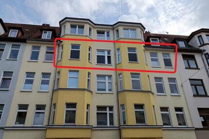 4-Zimmer Altbau Wohnung, ideal für Familien, Paare, Singles...