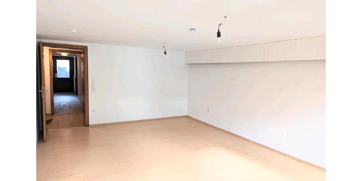 Etagenwohnung Burgdorf - 2 Zimmer, 75 m&sup2;, 690&euro; | Angebot:26518179