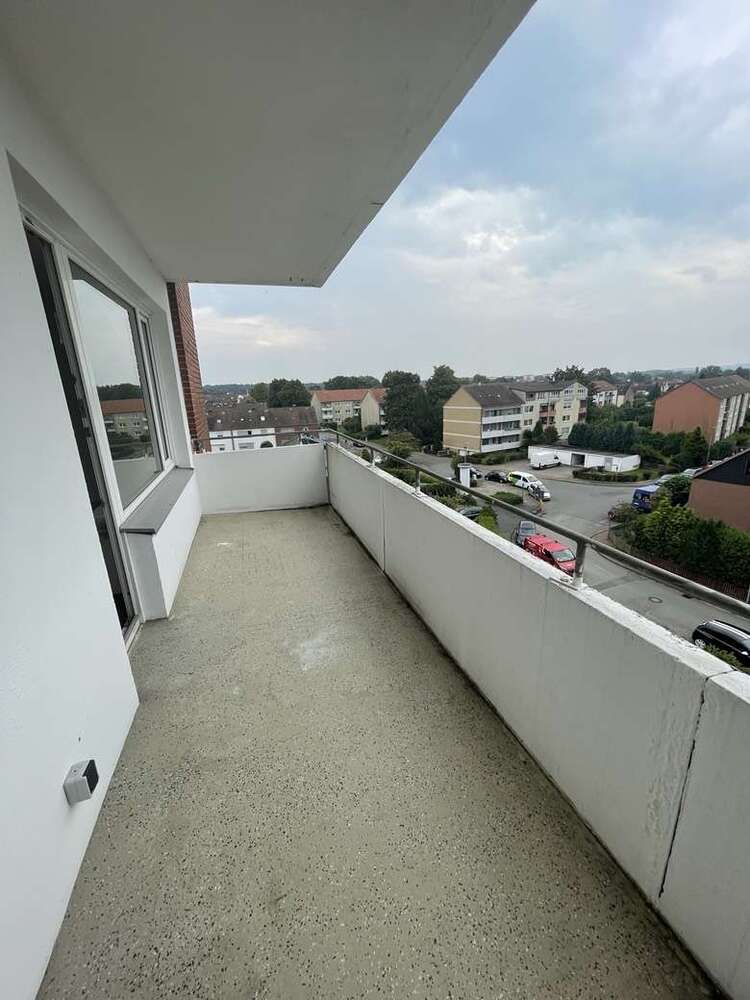 Wohnung zum Mieten in Garbsen 635 € 64 m²