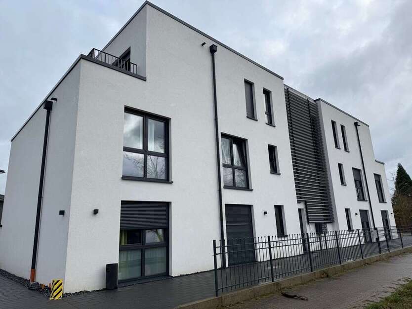 Wohnung zum Mieten in Isernhagen 1.665 € 129 m²