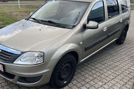 Dacia Logan 182.303 km 2.400 &euro; Laatzen / Hannover 30880