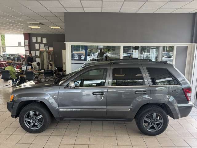 Grand Cherokee