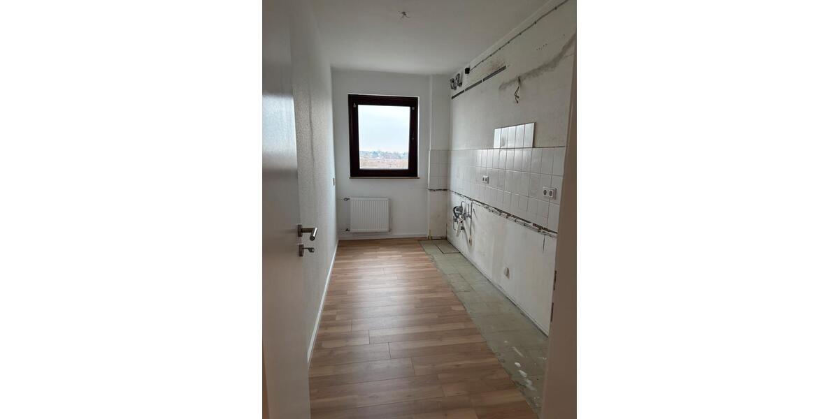 Etagenwohnung Garbsen Berenbostel - 3 Zimmer, 87 m&sup2;, 900&euro; | Angebot:24563436