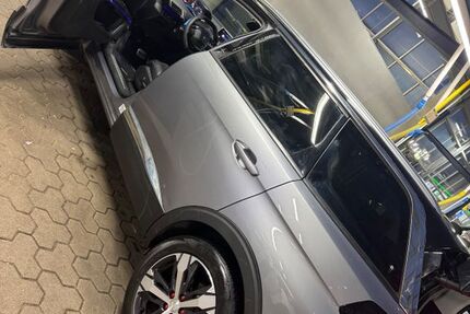 Peugeot 5008 126.301 km 17.500 &euro; Hannover 30453