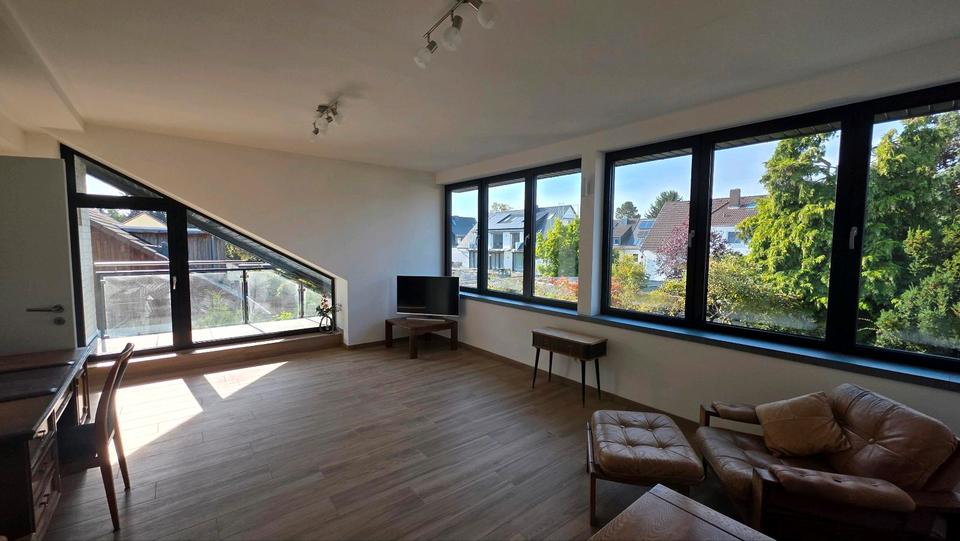 Etagenwohnung Hannover Bothfeld-Vahrenheide - 2 Zimmer, 90 m&sup2;, 2.600&euro; | Angebot:27604078