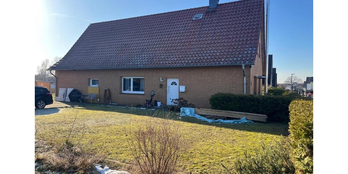 Einfamilienhaus mit Ausbaupotenntial in Eilvese 4 zimmer