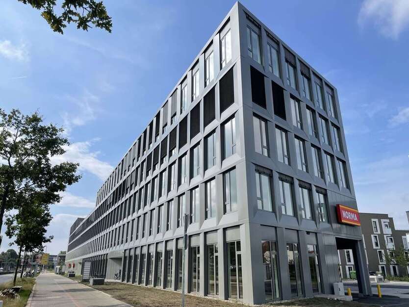 Büro in Hannover-Lahe 3.196 € 87 m²