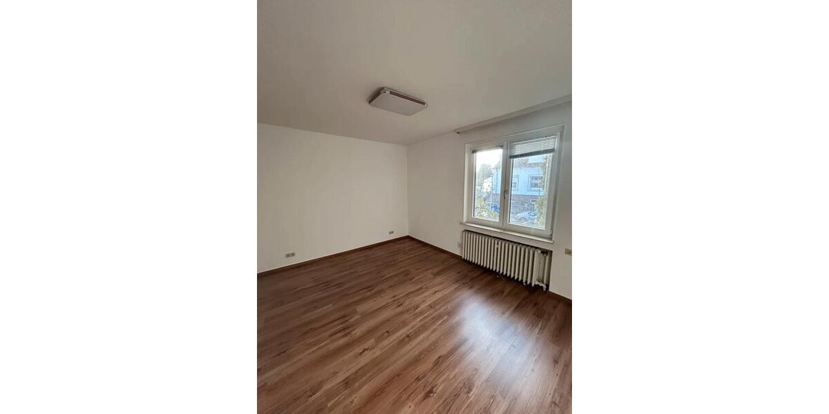 Hochparterre Hannover Buchholz-Kleefeld - 2.5 Zimmer, 80 m&sup2;, 1.190&euro; | Angebot:27598634