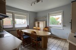 Großzügiges Wohnhaus in ruhiger Lage 8 zimmer