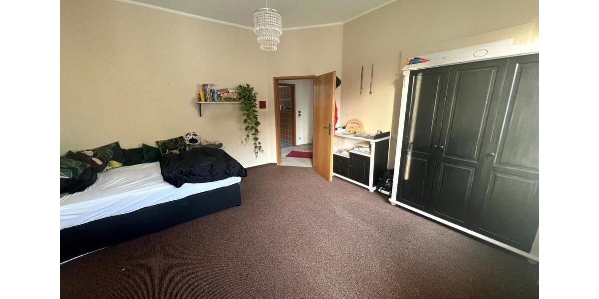 Großzügige Doppelhaushälfte mit moderner Ausstattung zu vermieten 6 zimmer