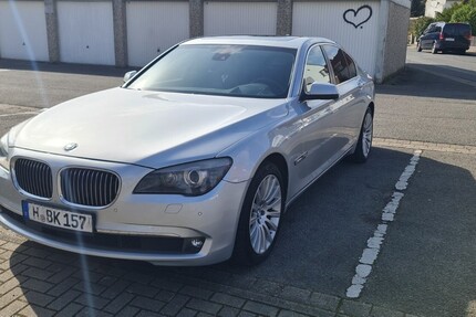 BMW 740 248.000 km 13.800 € Hannover 30159