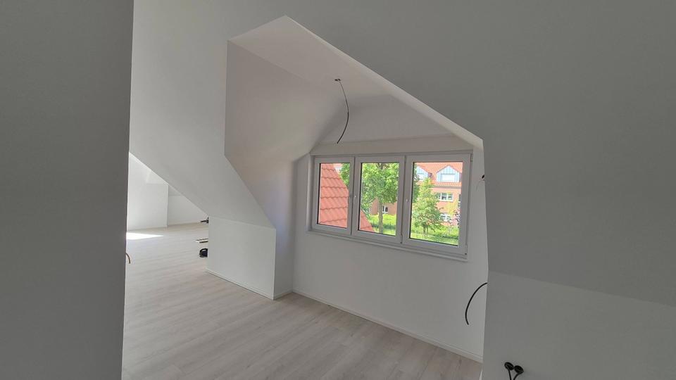 Dachgeschoßwohnung Wedemark - 2 Zimmer, 86 m&sup2;, 1.160&euro; | Angebot:26681639