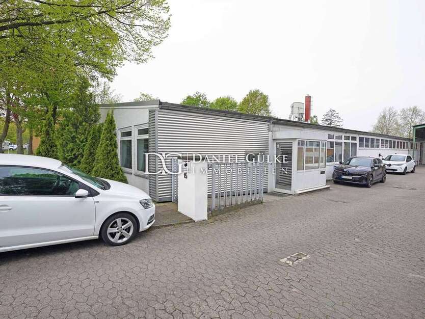 Halle in Hannover 8.325 € 1670 m²