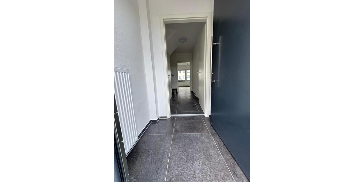 Kernsaniertes Reihenendhaus-Erstbezug 012026 BerenbostelGarbsen 5 zimmer