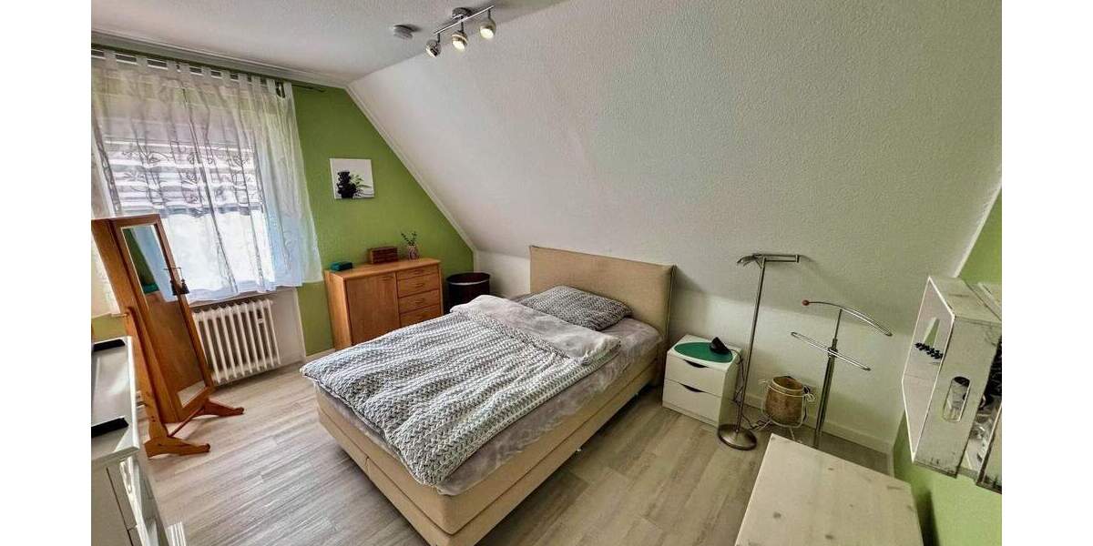 Einfamilienhaus Isernhagen Altwarmbüchen - 5 Zimmer, 192 m&sup2;, 599.000&euro; | Angebot:25372252