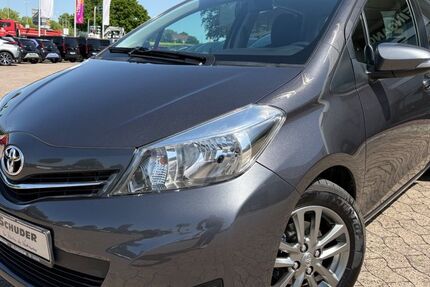 Toyota Yaris 107.700 km 7.990 &euro; Hildesheim 31137